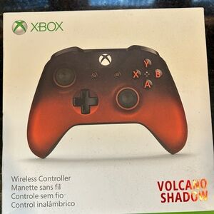 New- Never opened Xbox Special Edition volcano shadow wireless controller